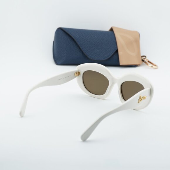Loewe LW40153I 25E Cat Eye Sunglasses – Ivory\\Brown main image 6